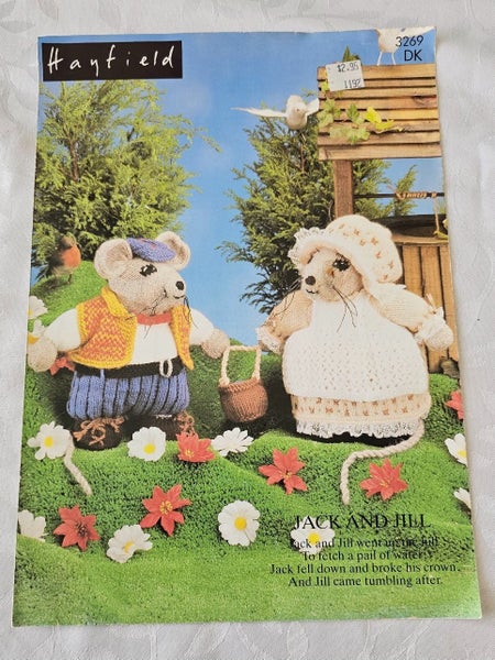 Hayfield Jack and Jill Mouse Knitting Pattern in DK Carousel 1