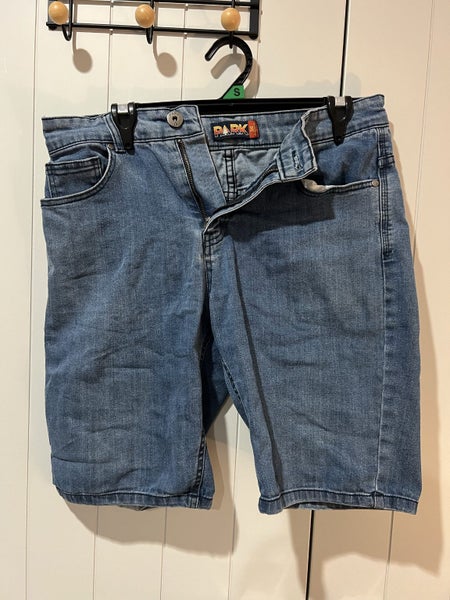 Men’s Jean Shorts Carousel 1