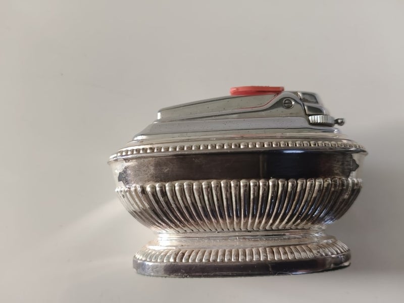 Ronson table lighter Carousel 2