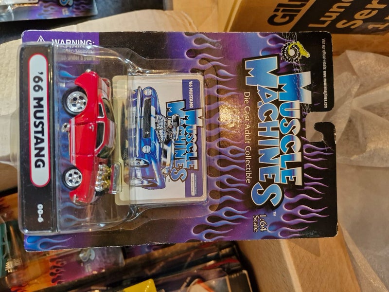 66 MUSTANG Carousel 1
