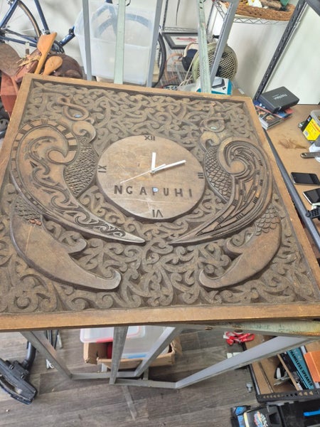 cool Maori wood caved clock $1!!!!! Carousel 1