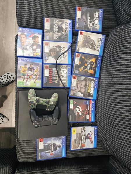 PS4 and games Carousel 1
