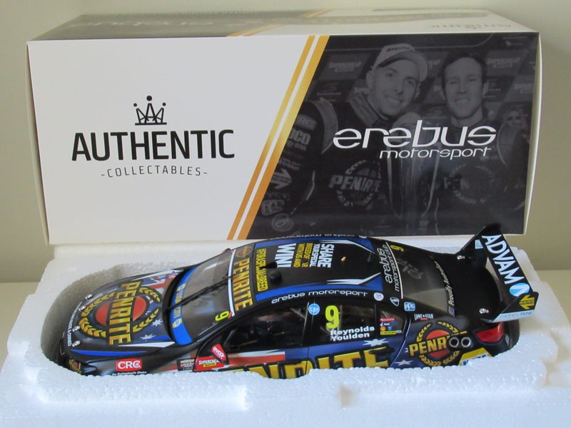 1:18 2017 BATHURST WINNER VF COMMODORE REYNOLDS / YOULDEN Carousel 6