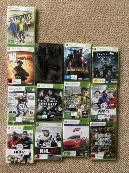 Xbox 360 console with games Carousel 1