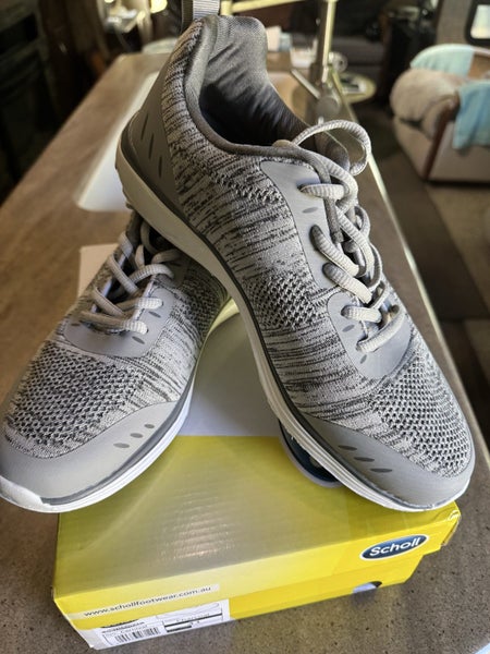 REDUCED new SCHOLL men’s shoes podiatrist design Carousel 2
