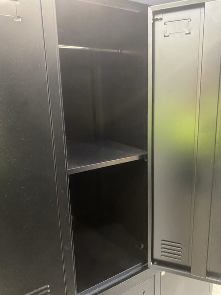 Lockers Carousel 2