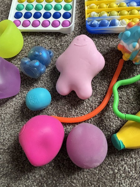 Fidget toys bulk listing !needohs popits squishy toys pop tube and more! Carousel 6