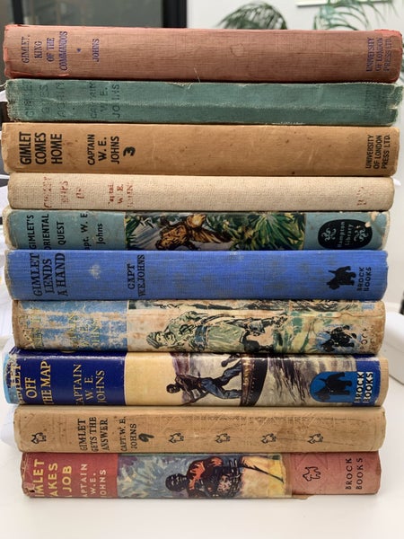 Biggles author- Gimlet Gets The Answer 1st edition 1952 Carousel 10