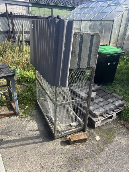 Rabbit breeding complete setup Carousel 4