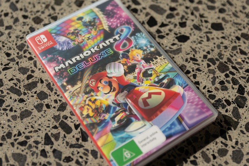 Mario Kart 8 - Nintendo Switch Game Carousel 1