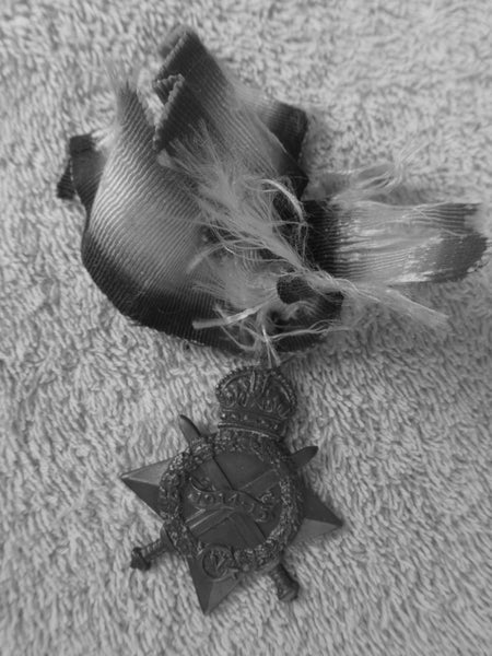 WW1 1914-15 STAR MEDAL NAMED ROYAL FUSILERS Carousel 3