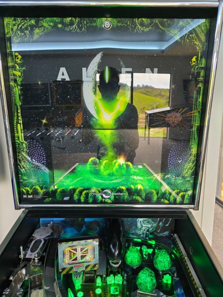 Alien Pinball Machine Carousel 1