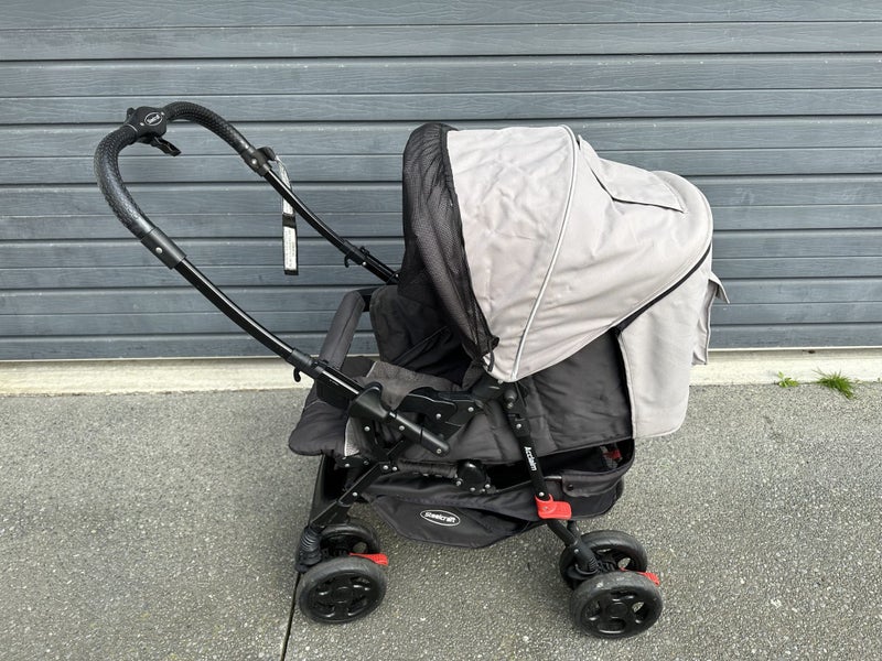 Steelcraft Stroller Carousel 1