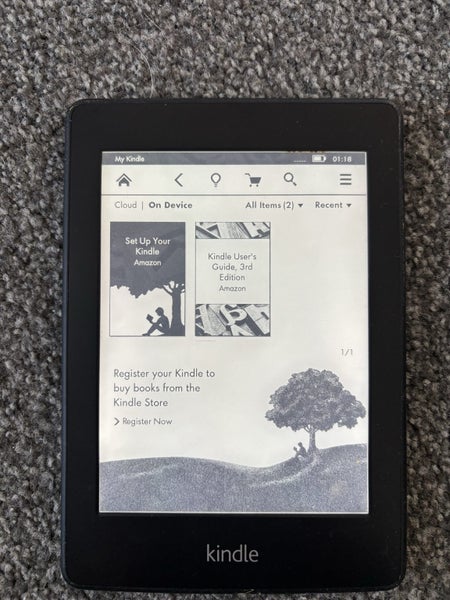 Kindle paperwhite 2012 plus 2 covers Carousel 2