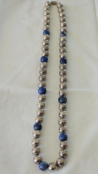 VINTAGE 925 Silver Ball & Lapis Lazuli Necklace Carousel 2