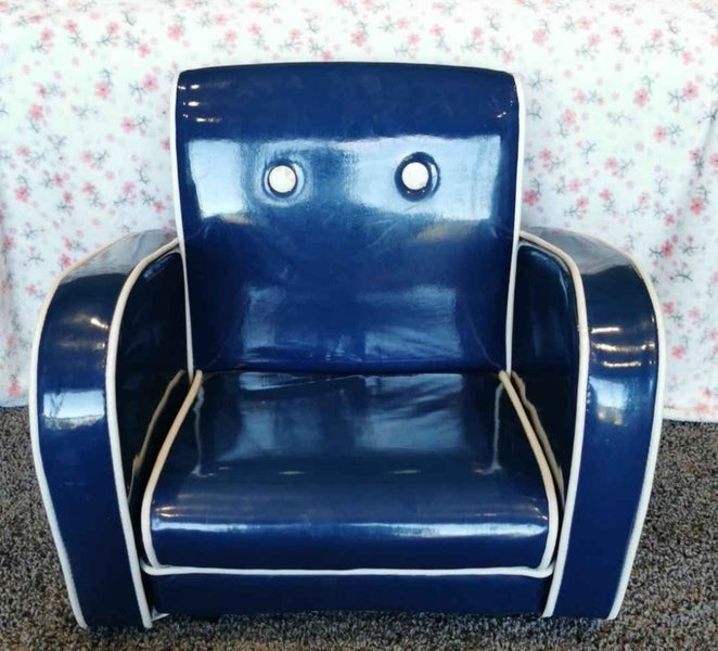 Vintage looking Vinyl Covered Toddler / Kids Chair/Seat Carousel 1
