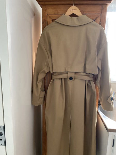 Massimo Dutti Woman’s Trench coat Carousel 2