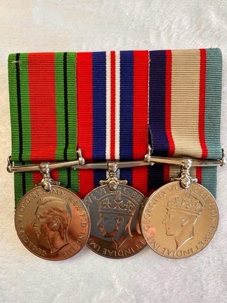 WW2 MEDAL GROUP TO AN AUSTRALIAN Carousel 1