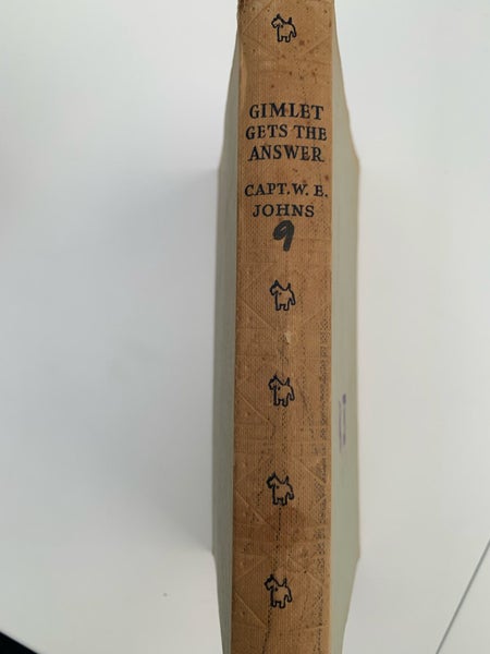 Biggles author- Gimlet Gets The Answer 1st edition 1952 Carousel 2