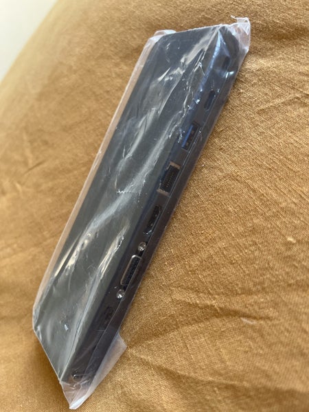 Lenovo USB C mini dock Carousel 1