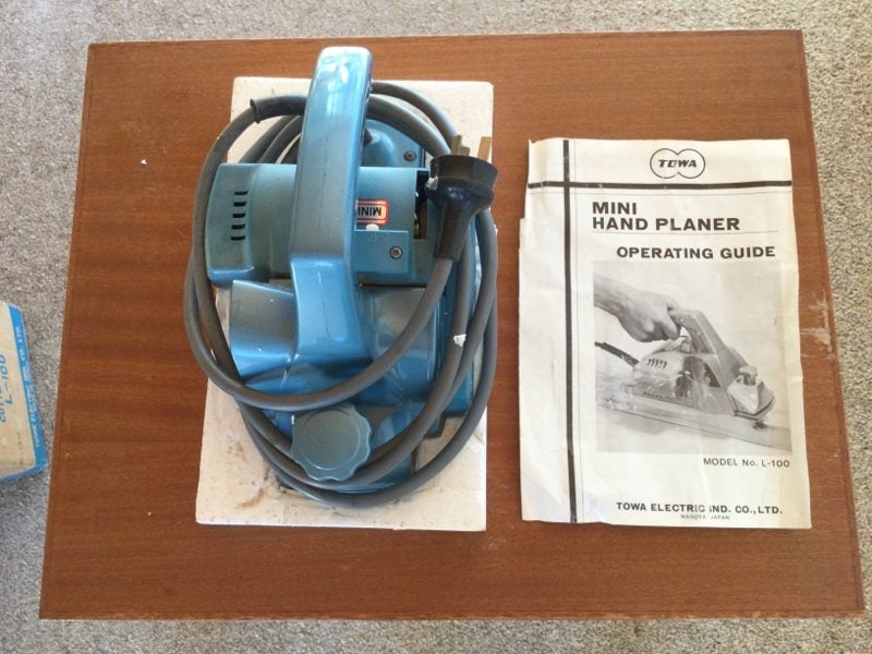 ELECTRIC HAND PLANER Carousel 1