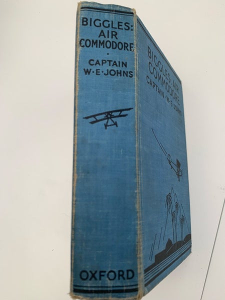 Biggles Air Commodore Carousel 2