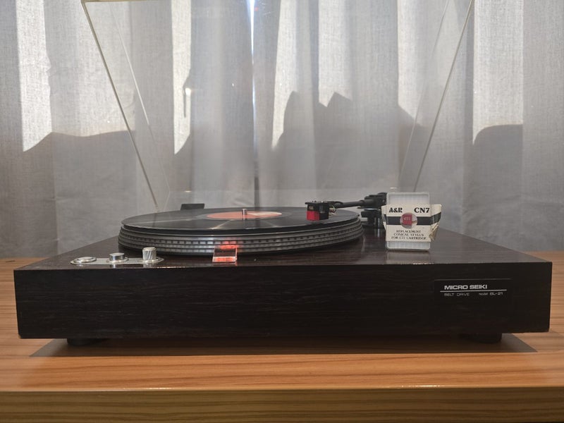 Micro Seiki BL-21 Turntable Carousel 2
