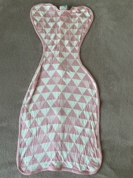 Love to Dream swaddle bamboo lite 0.2 size medium Carousel 2
