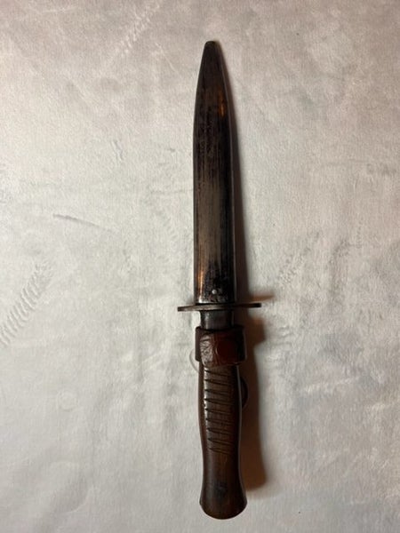 WW1 GERMAN FIGHTING KNIFE WITH SCABBARD Carousel 2