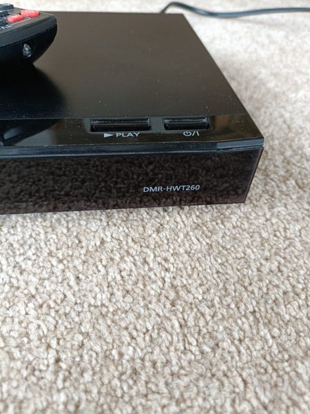 Panasonic HDD recorder HWT260 with freeview Carousel 2