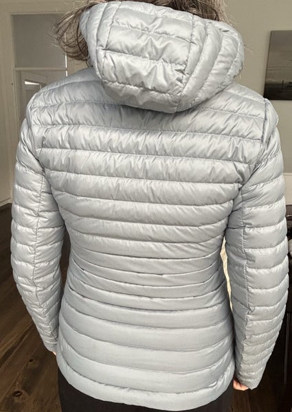 Lululemon puffer jacket Carousel 1