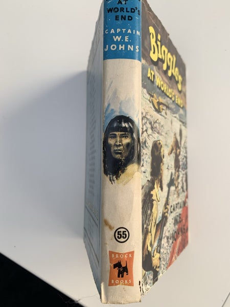 Biggles at Worlds End 1st edition 1959 Carousel 2