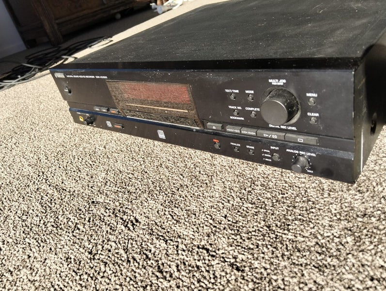 Yamaha CD recorder Carousel 1