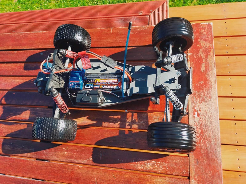 traxxas Rustler Carousel 4
