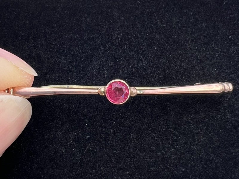 Antique 9ct Solid Rose Gold EDWARDIAN Era Synthetic Ruby Brooch * WARD Brothers Carousel 1