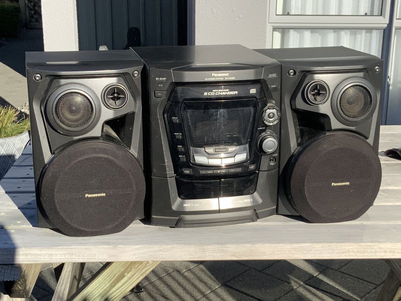 Panasonic 5 CD Changer Stereo - Great Condition - PICK UP WELLINGTON Carousel 1