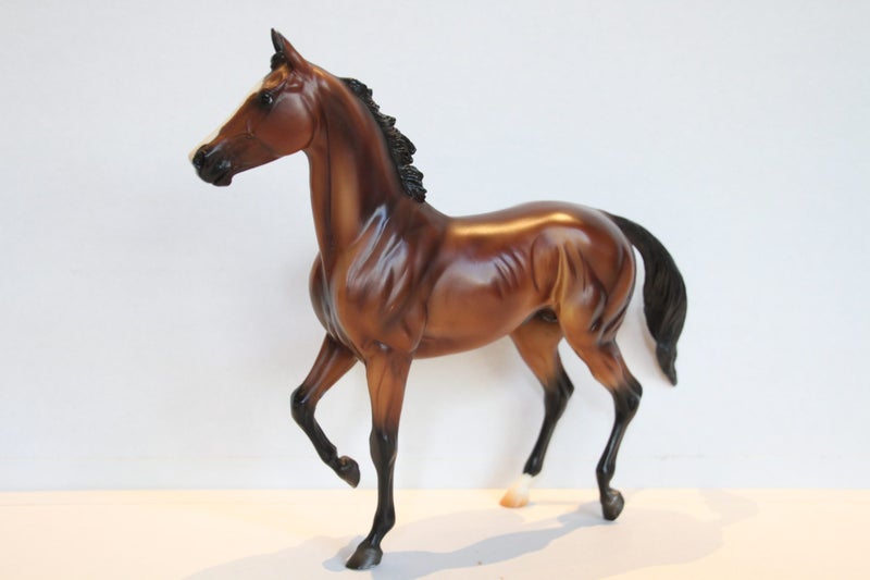 Breyer Traditional Tiz The Law Carousel 2