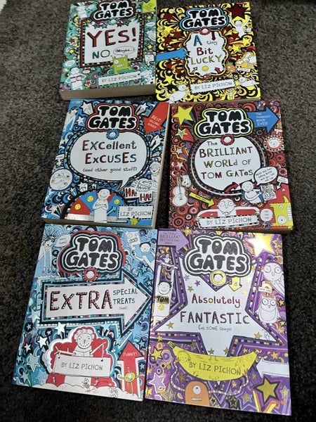 6 Tom Gates books, ex condition Carousel 1