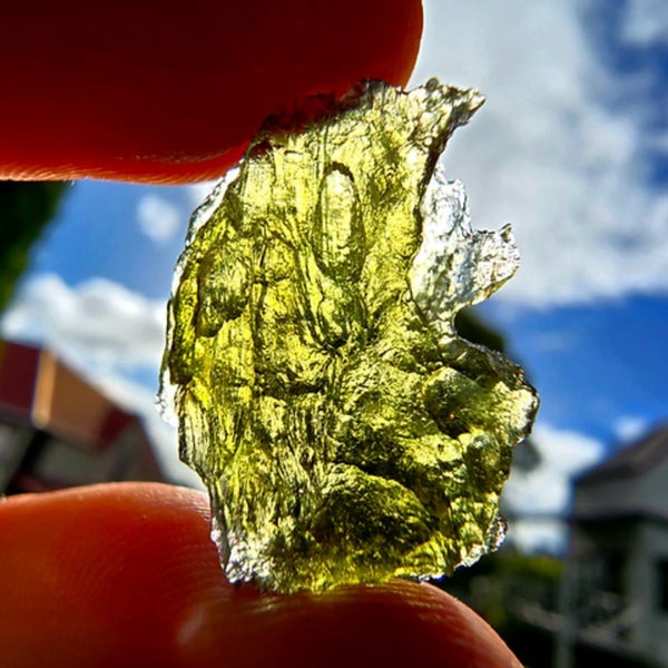 Moldavite 4.37g Carousel 1