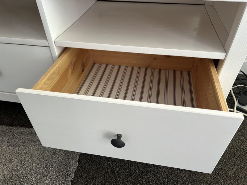 IKEA TV Stand – 3 Drawers + 3 Open Shelves – White – 148 x 47 x 56cm Carousel 2