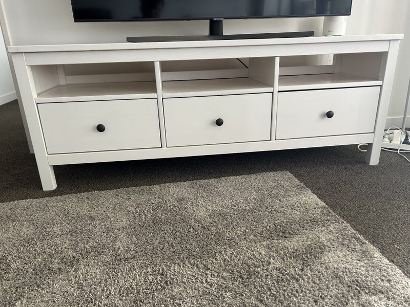IKEA TV Stand – 3 Drawers + 3 Open Shelves – White – 148 x 47 x 56cm Carousel 4