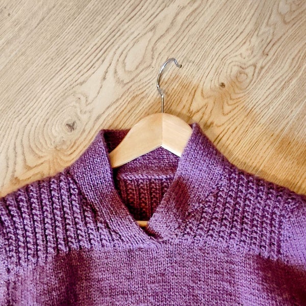 Handknitted Woolen jumper Carousel 2
