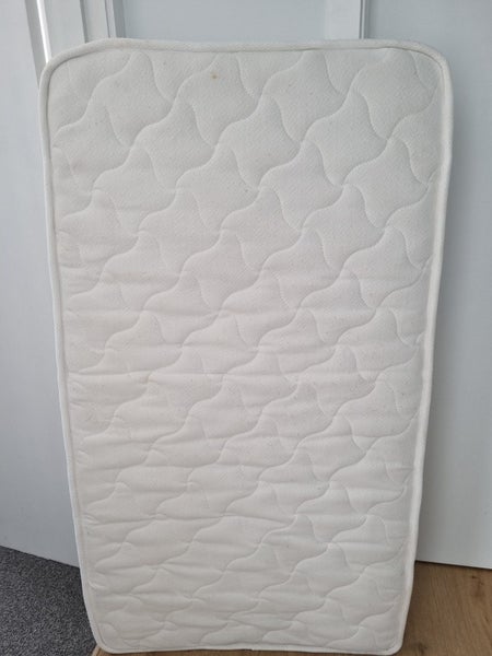 Mocka Aspiring Cot - White Carousel 8
