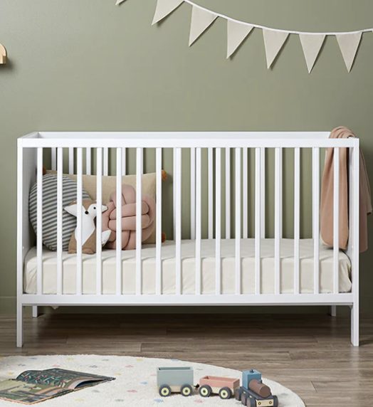 Mocka Aspiring Cot - White Carousel 1