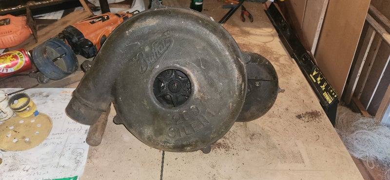 Forge Blower Carousel 1