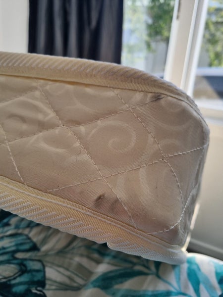 Mocka Aspiring Cot - White & Natural Carousel 10