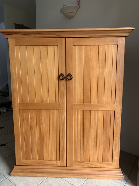 Solid Rimu computer desk cabinet Carousel 2