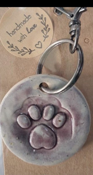 Handmade ceramic paw print/ Dog tag keyring Carousel 2