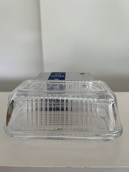 Vintage glass butter dish Carousel 4