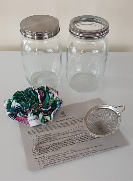 Symbiota Kefir Kit Carousel 1